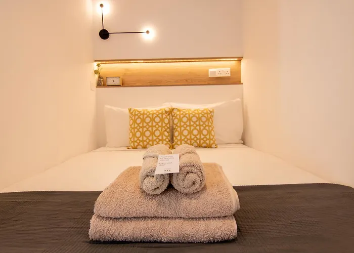 Phaedrus Living Seafront Lighthouse 52 بافوس