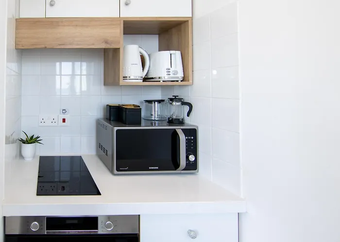 Phaedrus Living Seafront Lighthouse 52 شقة بافوس