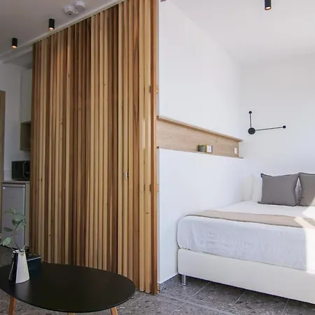 아파트 Phaedrus Living Seafront Lighthouse 52 파포스