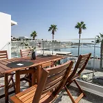 شقة Phaedrus Living Seafront Lighthouse 52 *